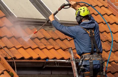 Démoussage et hydrofuge de toiture à Mélecey